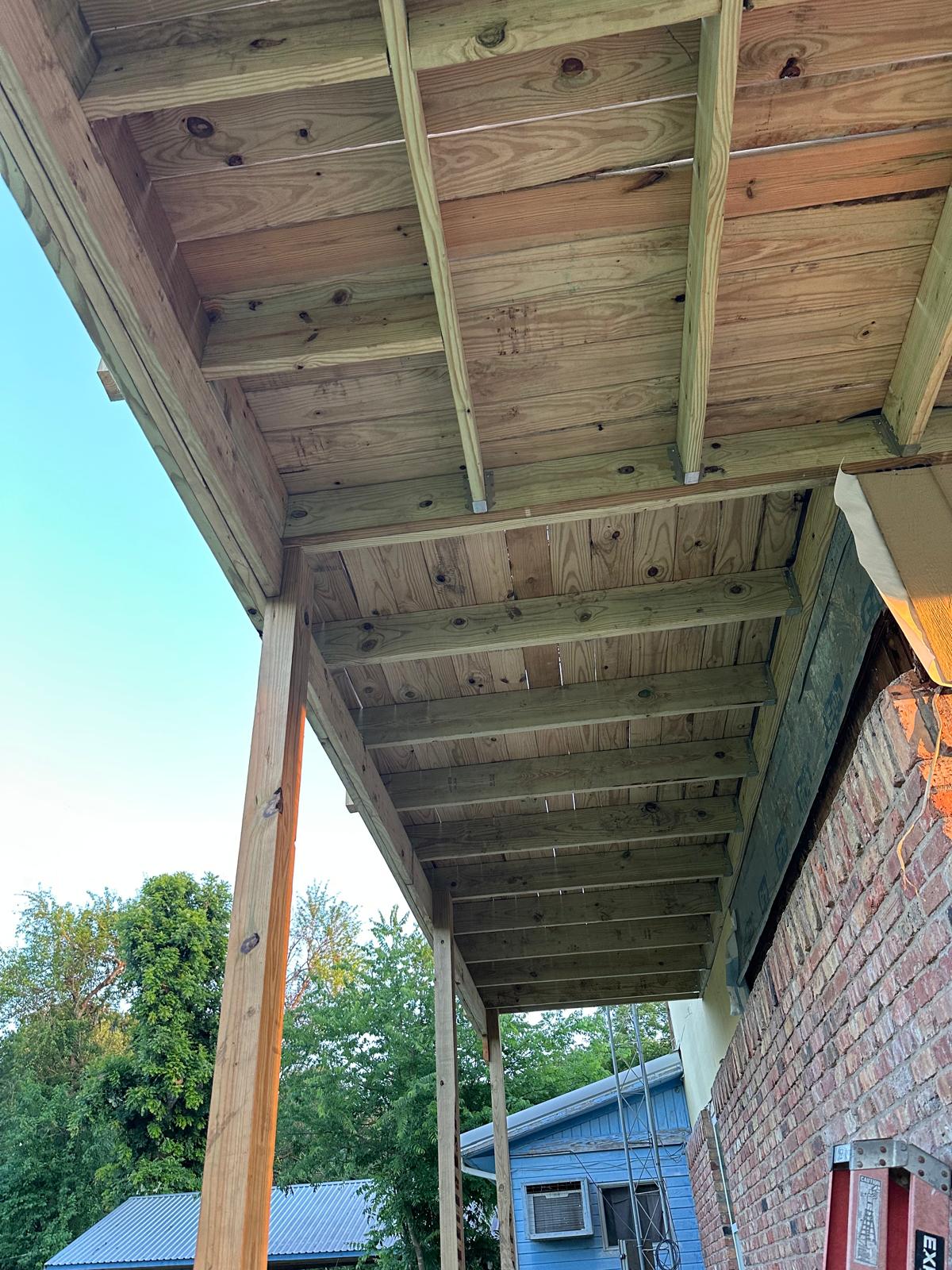 Custom outdoor deck project image 1